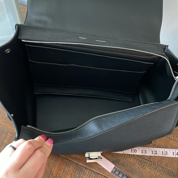 Celine Black Trapeze Bag - Picture 11 of 16